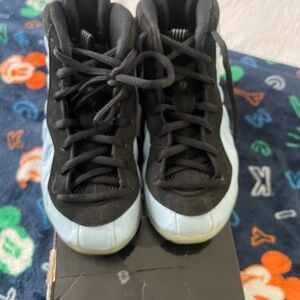 Nike Kids Black and Light Blue Foamposite Sneakers